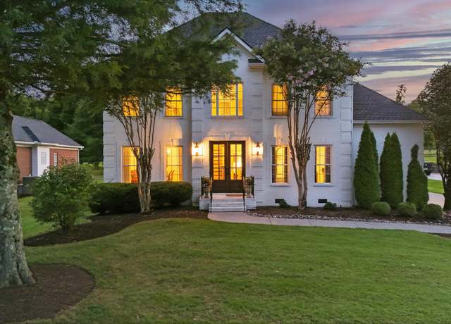 Property at 1029 Watkins Creek Dr, Franklin, TN 37067, 4 beds, 3.5 baths