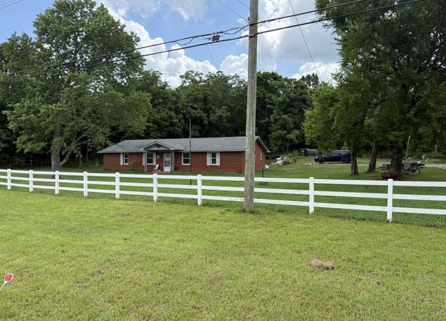 Property at 4115 Murfreesboro Rd, Lebanon, TN 37090, 3 beds, 3 baths