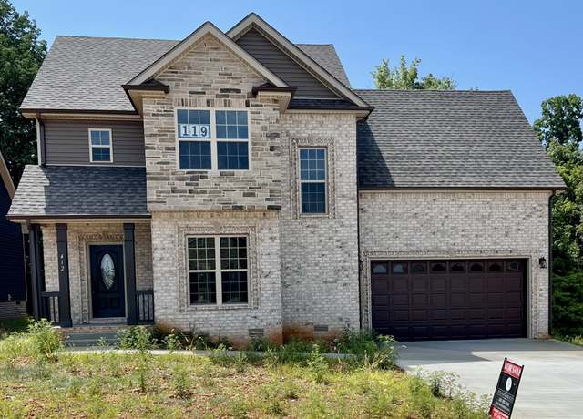 Property at 412 Glenstone Springs Rd, Clarksville, TN 37043, 4 beds, 2.5 baths