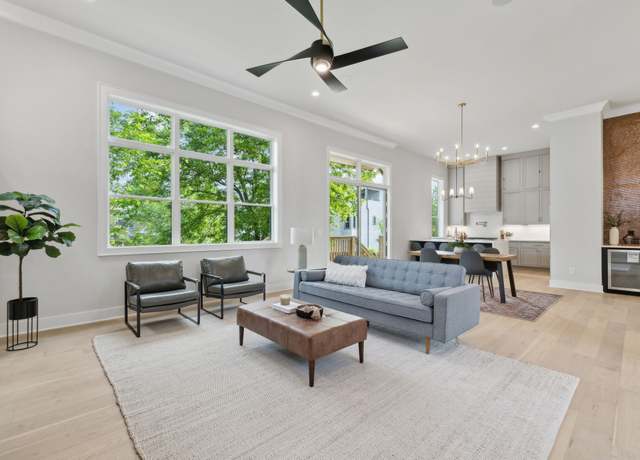 Property at 616B Southgate Ave, Nashville, TN 37203, 4 beds, 4 baths