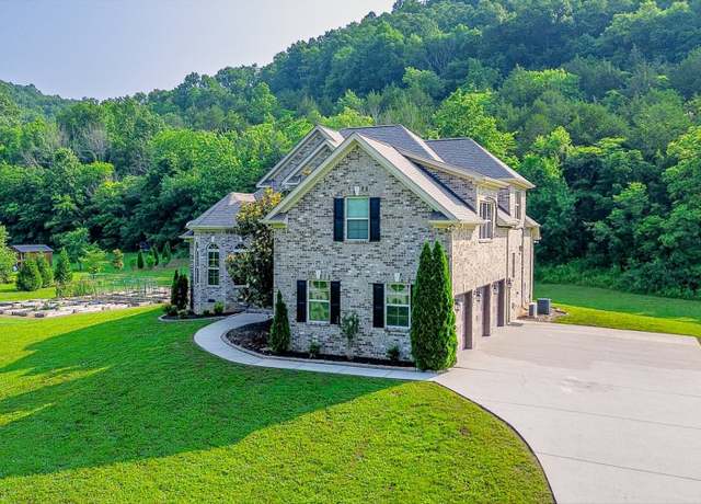 Property at 185 Hillside Cove Ln, Woodbury, TN 37190, 4 beds, 3 baths