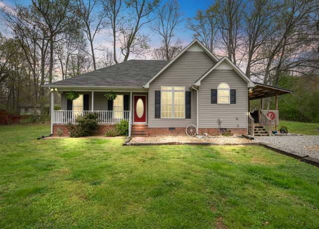 Property at 40 Parks Ln, Fayetteville, TN 37334, 3 beds, 2 baths