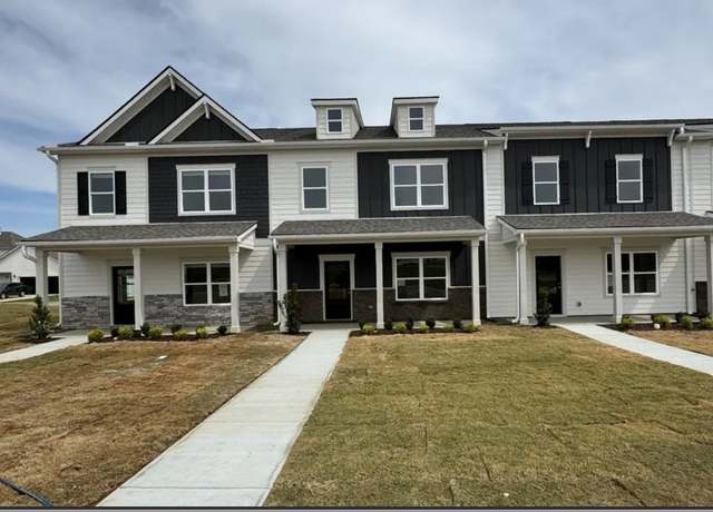 Property at 210 Gunnersbury Dr, Lebanon, TN 37087, 3 beds, 2.5 baths
