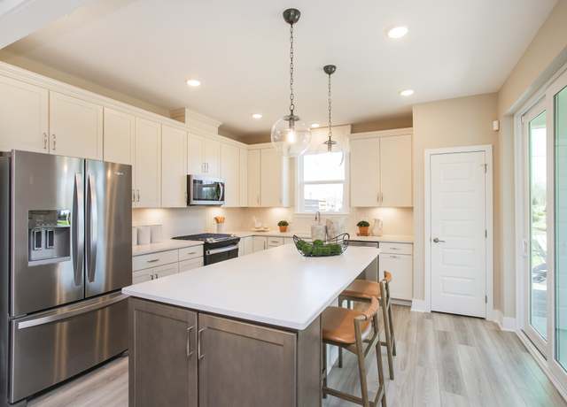 Property at 506 Scarlet Oak Rd, Lebanon, TN 37090, 2 beds, 2 baths