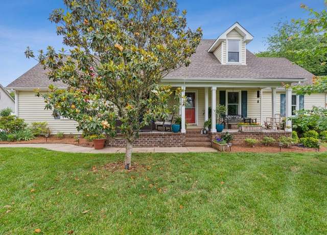 Property at 3130 Valley Bend Rd, Murfreesboro, TN 37129, 3 beds, 4 baths