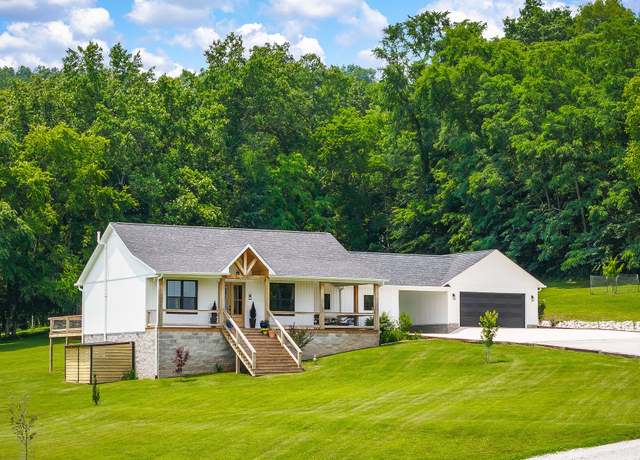 Property at 17124 Old Kentucky Rd, Walling, TN 38587, 3 beds, 2.5 baths