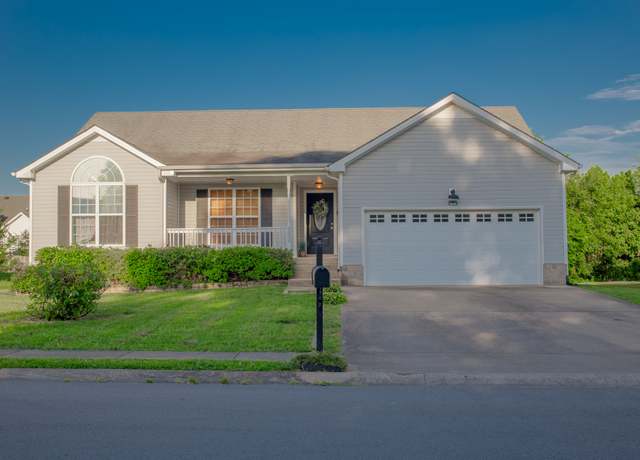 Property at 3639 Cindy Jo Dr S, Clarksville, TN 37040, 3 beds, 2 baths