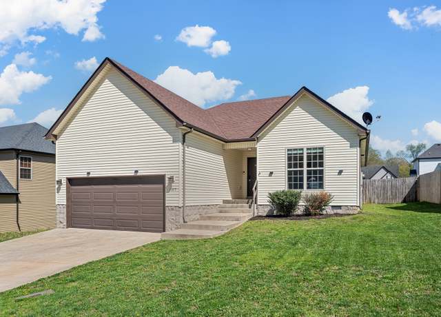 Property at 1277 Morstead Dr, Clarksville, TN 37042, 3 beds, 2 baths