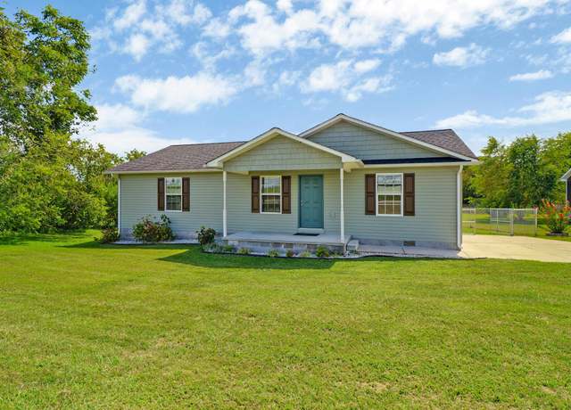 Property at 614 Tabor Loop, Crossville, TN 38571, 3 beds, 2 baths