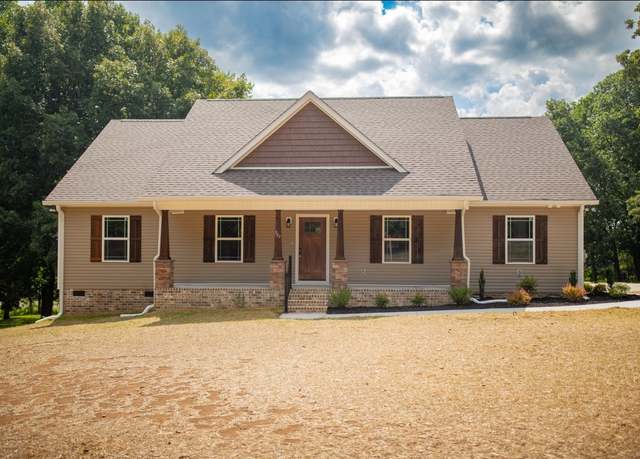 Property at 307 Ledgeview Dr, Shelbyville, TN 37160, 3 beds, 2 baths