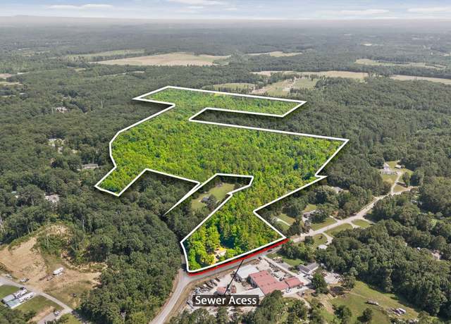 Property at 2727 Old Tilton Rd, Dalton, GA 30721, 3 beds, 2 baths