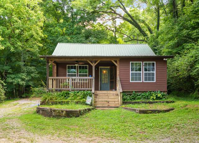 Property at 3671 Raleigh Beard Rd, Santa Fe, TN 38482, 3 beds, 2 baths