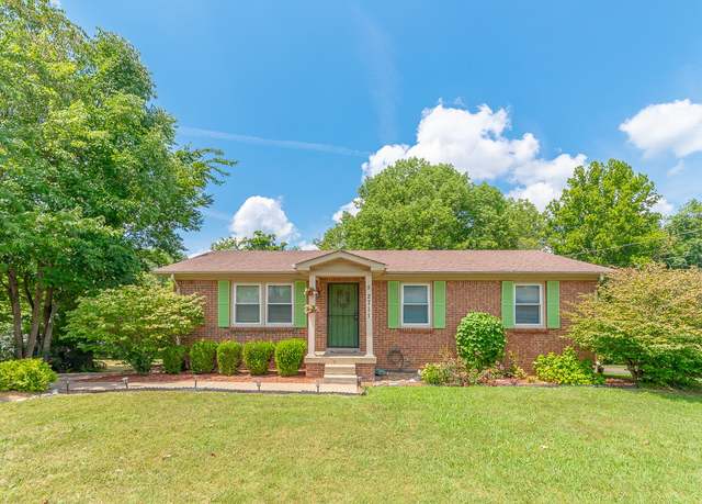 Property at 2711 Dove Ct, Clarksville, TN 37040, 3 beds, 2 baths