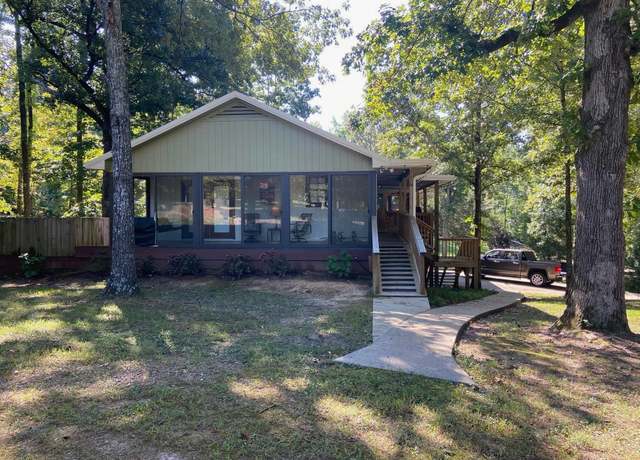 Property at 7189 Cuba Landing Rd, Waverly, TN 37185, 3 beds, 2 baths