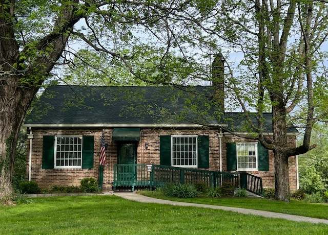 Property at 115 Maplemere Dr, Clarksville, TN 37040, 3 beds, 2 baths