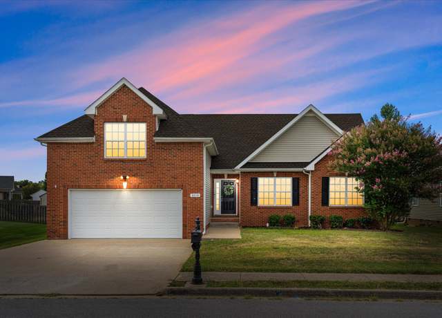 Property at 3714 Clearwood Ln, Clarksville, TN 37040, 3 beds, 2 baths