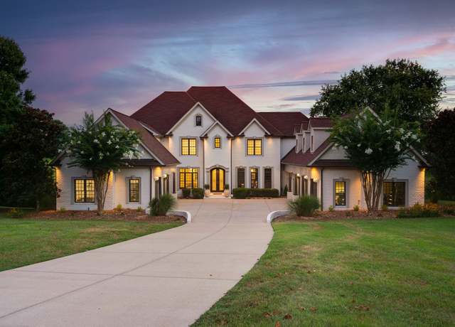 Property at 3 Prestwick Pl, Brentwood, TN 37027, 7 beds, 8 baths