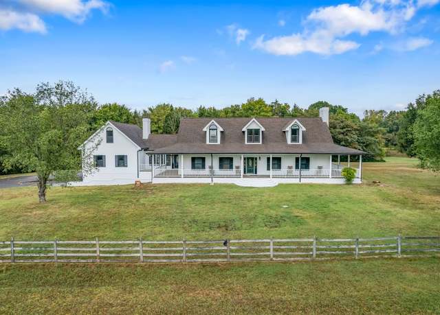 Property at 6505 Hickory Ridge Rd, Lebanon, TN 37090, 3 beds, 3 baths
