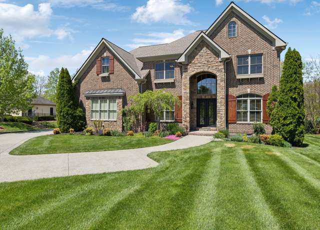 Property at 1492 Marcasite Dr, Brentwood, TN 37027, 5 beds, 3.5 baths