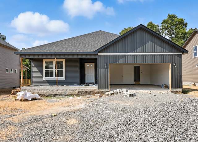 Property at 476 Herman Dr, Clarksville, TN 37042, 3 beds, 2 baths