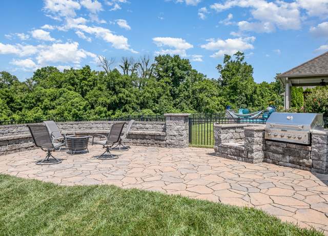 Property at 2050 Beamon Dr, Franklin, TN 37064, 4 beds, 3 baths