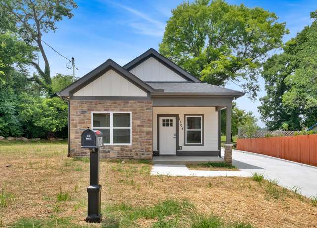 Property at 1104 Bridge St, Columbia, TN 38401, 3 beds, 2 baths