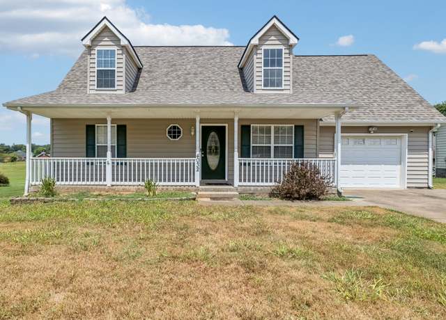Property at 4032 New Grange Cir, Clarksville, TN 37040, 3 beds, 2 baths