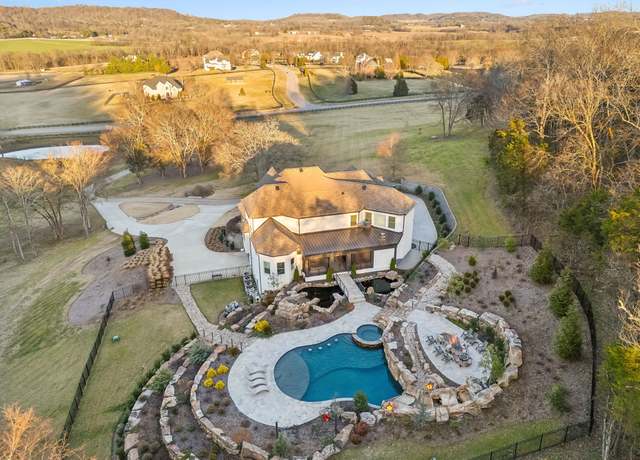 Property at 3235 Kinnard Springs Rd, Franklin, TN 37064, 4 beds, 6 baths