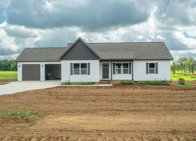 Property at 194 Beartown Rd, Loretto, TN 38469, 3 beds, 2 baths