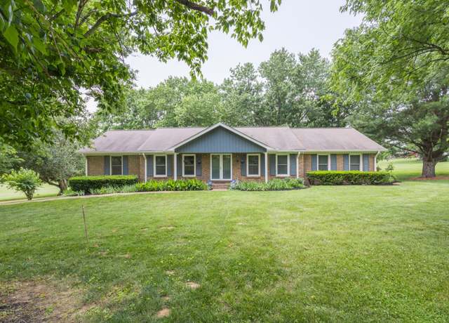 Property at 1726 Lewisburg Pike, Franklin, TN 37064, 4 beds, 4 baths