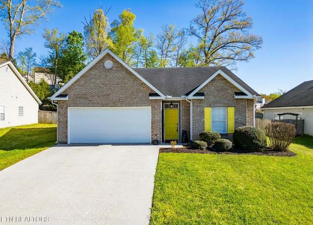 Property at 5420 Oak Harbor Ln, Knoxville, TN 37921, 3 beds, 2 baths