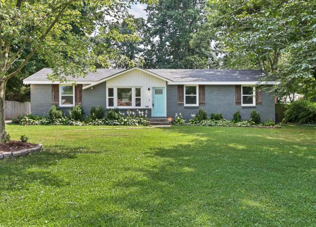 Property at 203 Dale Ter, Clarksville, TN 37042, 4 beds, 2 baths