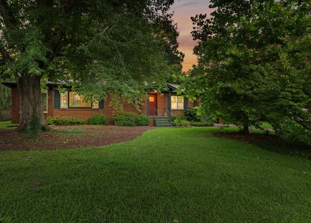 Property at 6863 Robin Dr, Chattanooga, TN 37421, 2 beds, 1.5 baths