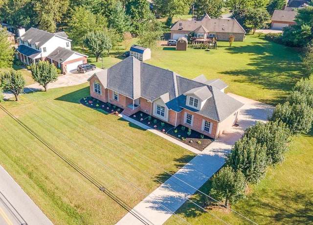 Property at 2891 Sulphur Springs Rd, Murfreesboro, TN 37129, 3 beds, 2 baths