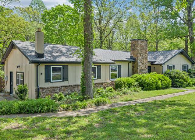 Property at 258 Woodlands Dr, Kingston Springs, TN 37082, 3 beds, 2 baths
