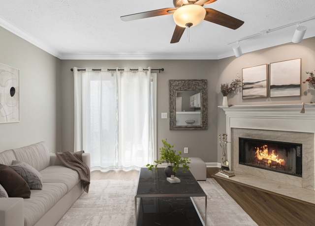 Property at 650 Flintlock Ct, Nashville, TN 37217, 2 beds, 2.5 baths