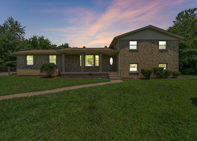 Property at 2503 Green Acres Dr, Clarksville, TN 37042, 4 beds, 3 baths