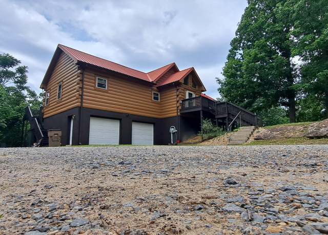 Property at 1027 Garland Hollow Rd, Pegram, TN 37143, 3 beds, 3 baths