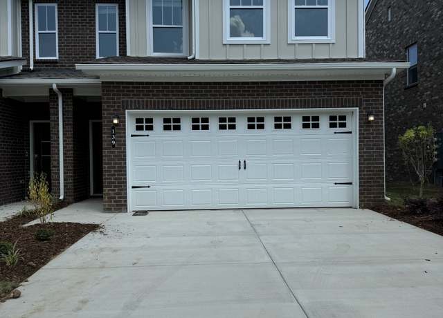 Property at 264 Duke Ct, Gallatin, TN 37066, 3 beds, 2.5 baths