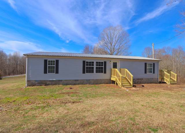 Property at 2525 Dotson Rd, Lafayette, TN 37083, 3 beds, 2 baths