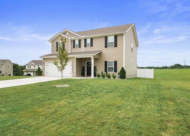 Property at 108 Model Ct, Columbia, TN 38401, 5 beds, 3 baths