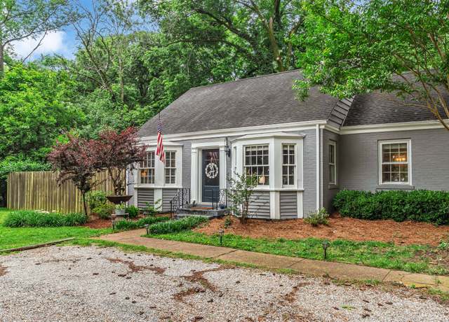 Property at 907 Woodmont Blvd, Nashville, TN 37204, 3 beds, 2 baths