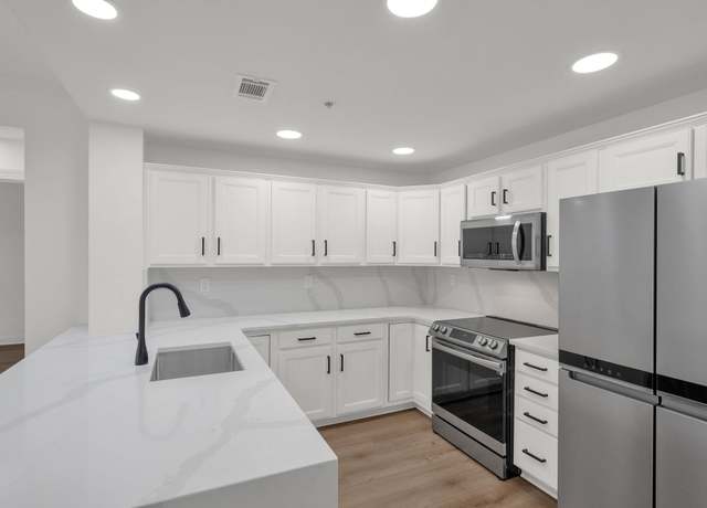 Property at 3201 Aspen Grove Dr Unit F2, Franklin, TN 37067, 2 beds, 2 baths