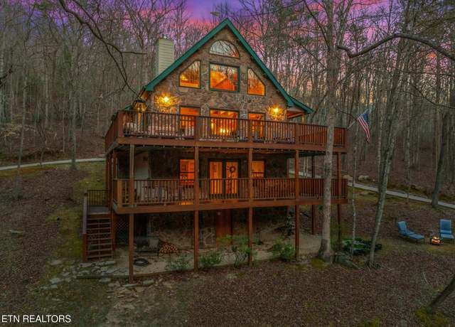 Property at 116 Chickasaw Dr, Harriman, TN 37748, 3 beds, 3.5 baths