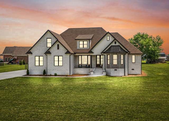 Property at 74 Holt Ln, Tullahoma, TN 37388, 4 beds, 3.5 baths