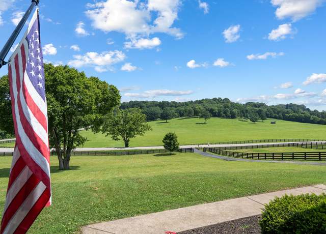Property at 1999 Evergreen Rd, Thompsons Station, TN 37179, 2 beds, 3 baths