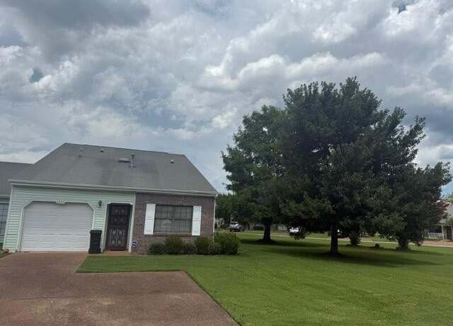 Property at 6554 Hickory Brook Rd, Chattanooga, TN 37421, 3 beds, 3 baths