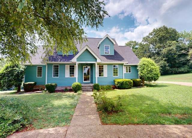 Property at 1246 Hartsfield Dr, Columbia, TN 38401, 4 beds, 2.5 baths