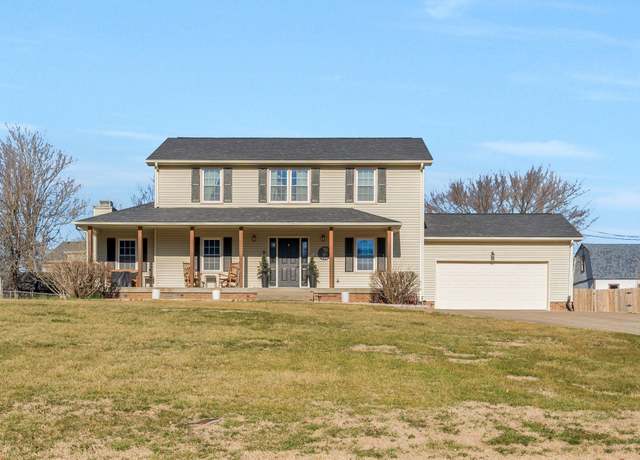Property at 3355 Clearwater Dr, Clarksville, TN 37042, 4 beds, 3 baths