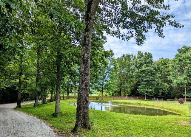 Property at 3425 Hopkins Bridge Rd, Unionville, TN 37180, 4 beds, 3 baths